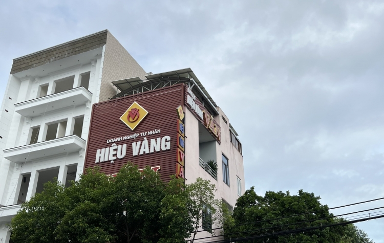 Nhà chú Dũng - Hiệu Vàng Vân